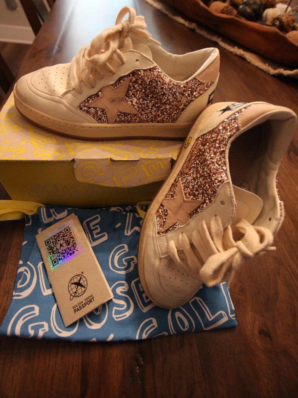 Girls Golden Goose Size 33